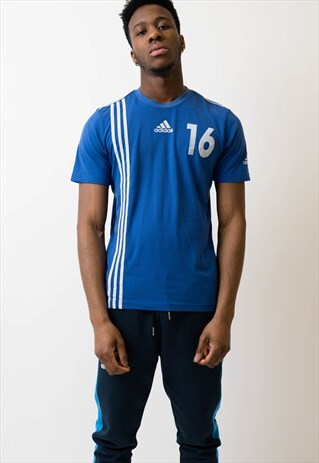 VINTAGE ADIDAS T-SHIRT