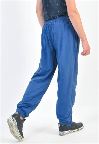 VINTAGE SHELL JOGGERS IN BLUE