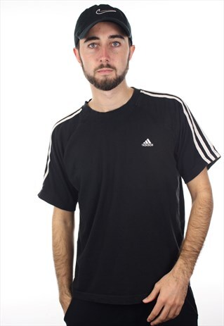 VINTAGE ADIDAS SMALL LOGO T SHIRT TEE