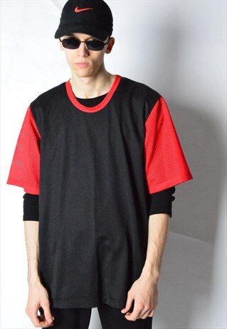 VINTAGE 90S BLACK RED JERSEY T-SHIRT