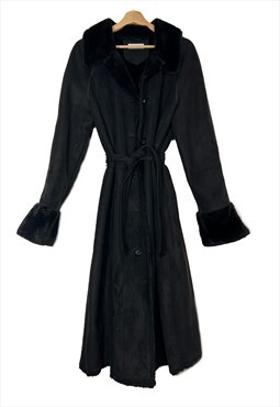Black vintage Balmain coat with belt for women. Size M