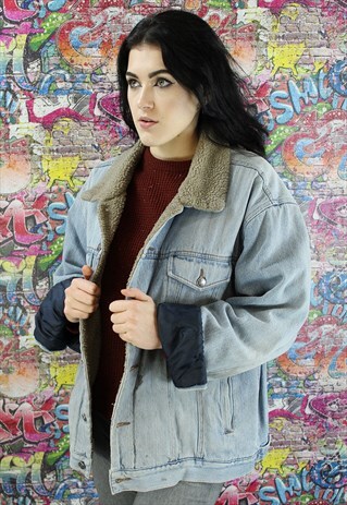 VINTAGE 80S LIGHT BLUE SHERPA LINED DENIM JACKET. UNISEX.