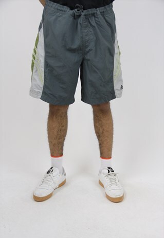 VINTAGE ADIDAS PATTERNED GREY SPORT SHORTS