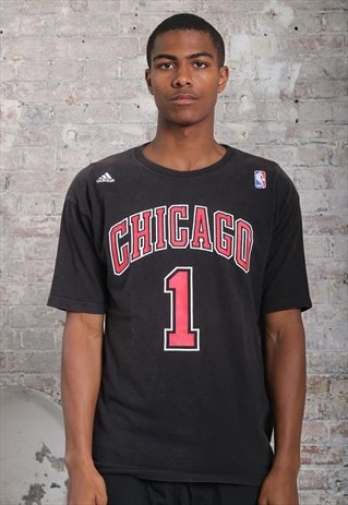 VINTAGE ADIDAS CHICAGO BULLS LOGO T-SHIRT BLACK