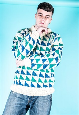 VINTAGE JUMPER IN A GREEN, BLUE AND CREAM PATTERN