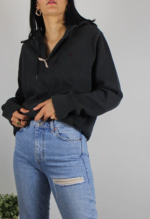 garment image