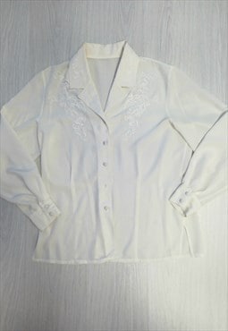 80's Vintage Blouse White Embroidered Floral