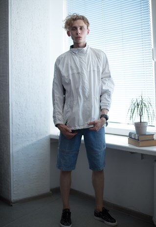 VINTAGE 90'S WHITE WINDBREAKER JACKET