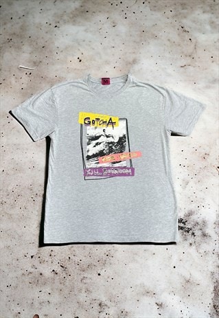 VINTAGE MENS GOTCHA SURF SPELL OUT T SHIRT