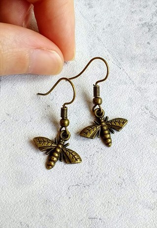 MINI BEE EARRINGS