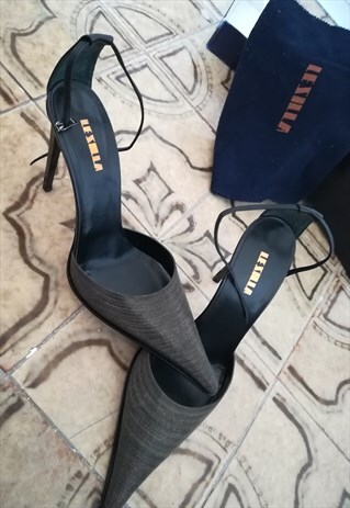 Y2K LE SILLA CHAINED SHOES