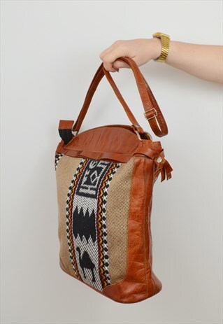 WOVEN SHOULDER BAG
