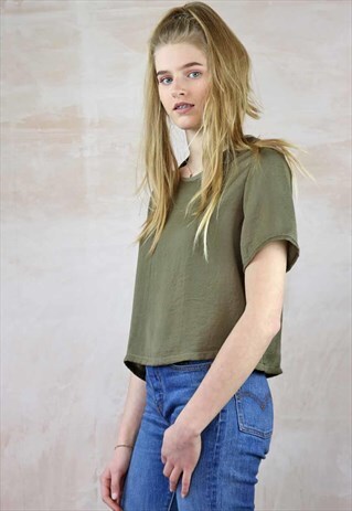KHAKI GREEN SILKY BOX TOP