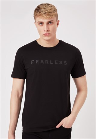 BLACK GRAPHIC T-SHIRT WITH FEARLESS SLOGAN