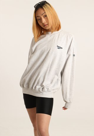 VINTAGE REEBOK EMBROIDERED LOGO SWEATSHIRT