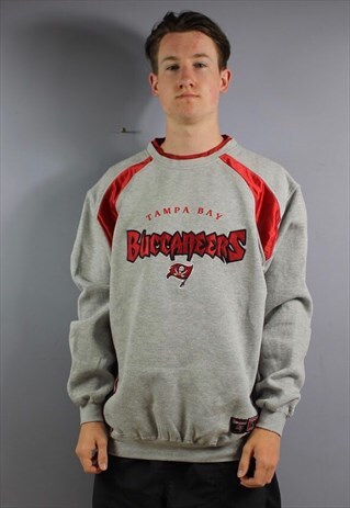 VINTAGE NFL TAMPA BAY BUCCANEERS SWEATSHIRT IN GREY WITH EMB