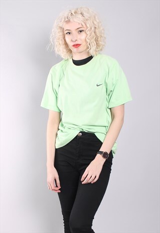 VINTAGE NIKE T-SHIRT