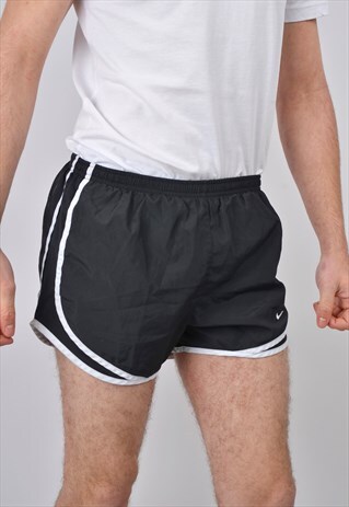 VINTAGE NIKE SPRINTER SHORTS IN BLACK