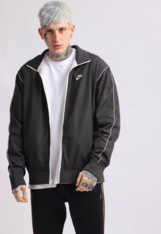 VINTAGE NIKE SHELL JACKET