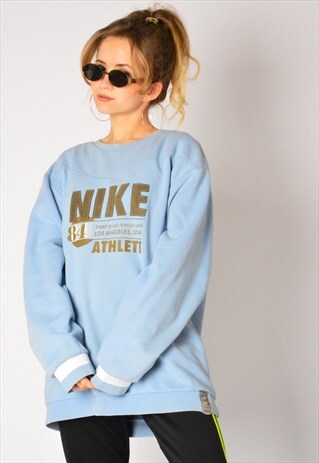 Y2K BABY BLUE NIKE SWEATSHIRT