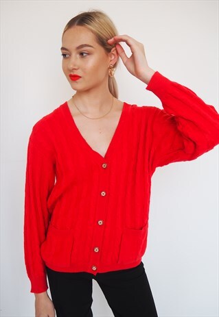 VINTAGE RED KNIT CARDIGAN