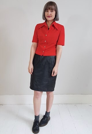 VINTAGE 70'S RED SHORT SLEEVE JACKET WITH SILVER BUTTONS
