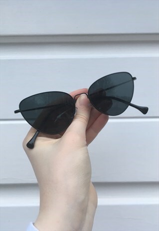 WOMENS VINTAGE 80S STYLE BLACK CAT EYE SUNGLASSES GLASSES