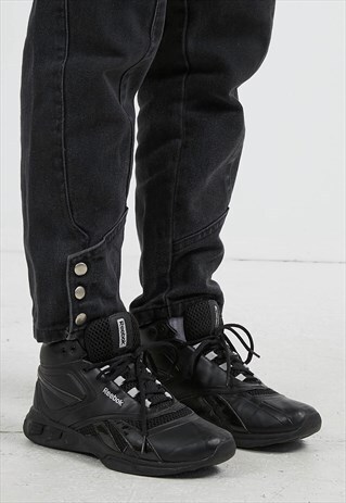 VINTAGE BLACK REEBOK LEATHER HI-TOPS TRAINERS