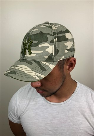VINTAGE CAMO NY YANKEES CAP