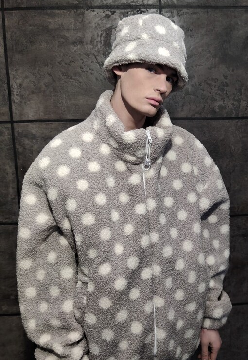 garment image