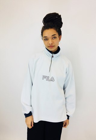 FILA EMBROIDERED SPELLOUT FLEECE