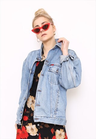 VINTAGE 90S BLUE DENIM OVERSIZED JACKET