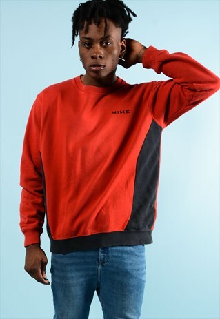 RED NIKE SWEATSHIRT