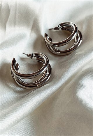STEVIE TRIPLE HOOP EARRINGS