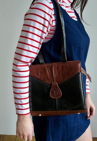 VINTAGE 90'S LEATHER SHOULDER BAG