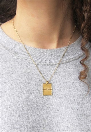 GOLD RECTANGLE NECKLACE WITH HUG HANDS DETAIL HANDMADE