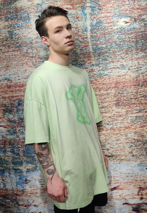 garment image