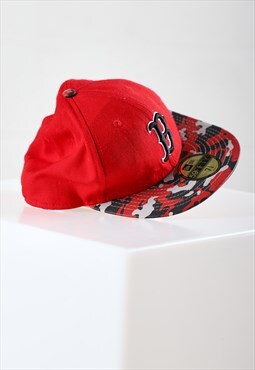 Vintage New Era Boston Red Sox Fitted Cap in Red 58.8cm