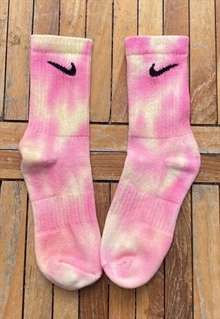 RHUBARB TIE DYE NIKE SOCKS