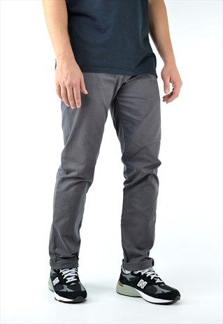 BURBERRY GREY CHINO PANTS