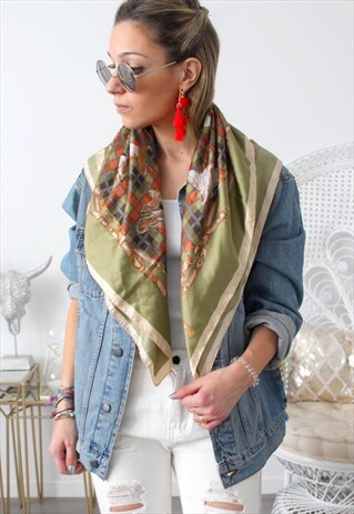 VINTAGE SCARF