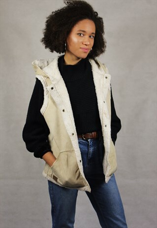 VINTAGE / SUEDE STYLE / HOODED GILET