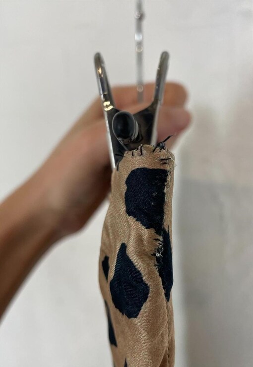 garment image