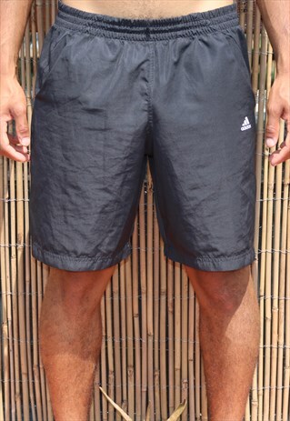 RETRO ADIDAS SPORT SHORTS