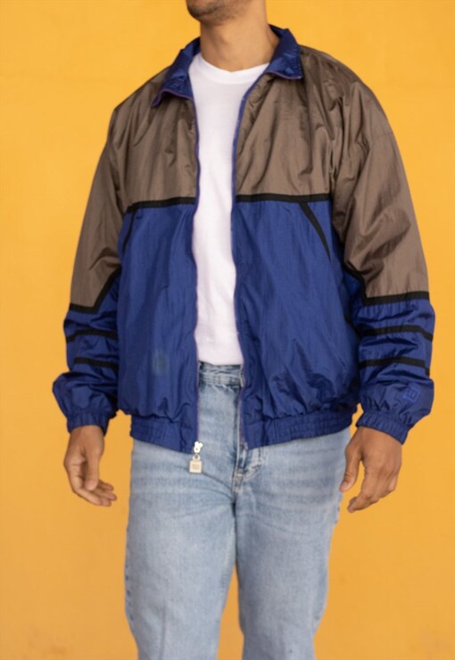 garment image