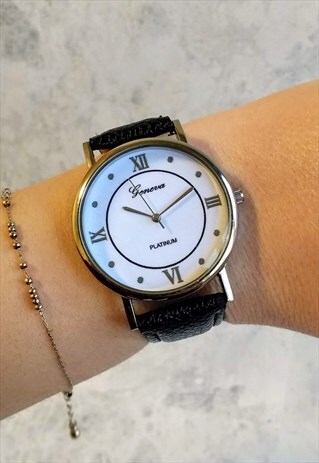 TRADITIONAL NUMERAL WATCH BLACK