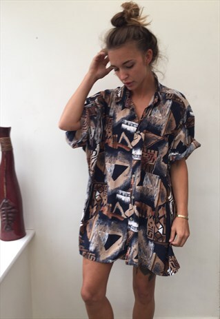 CRAZY PATTERNED OVERSIZED RETRO VINTAGE FESTIVAL SHIRT