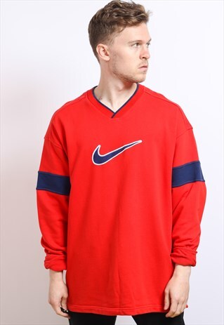 VINTAGE NIKE SWEATSHIRT