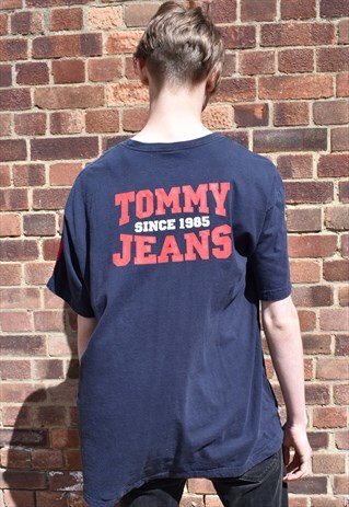 VINTAGE 90S TOMMY HILFIGER JEANS T-SHIRT