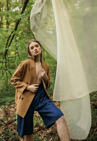 LINEN BERMUDA SHORTS IN BLUE